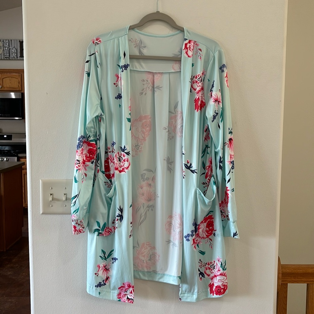 Lightweight Cardigan
